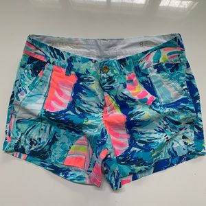 Lilly Pulitzer Sz 8 Callahan short 5” Inseam